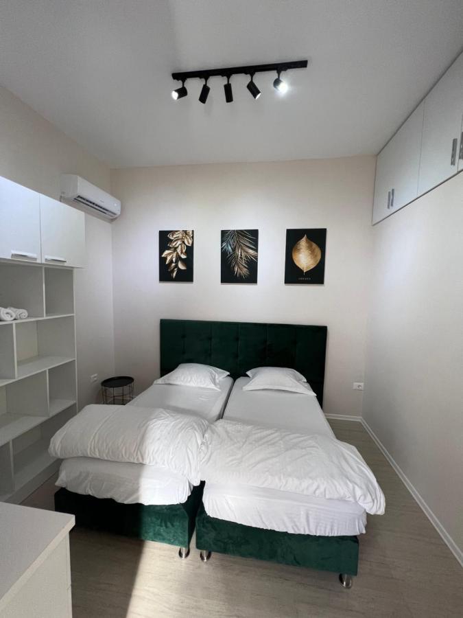 Hq Apartment In Center Tiranë Eksteriør bilde